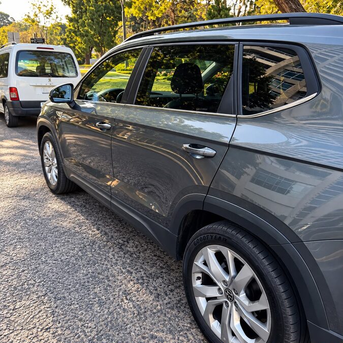 VOLKSWAGEN TAOS 250 TSI COMFORTLINE AT L/24 - AÑO 2.025