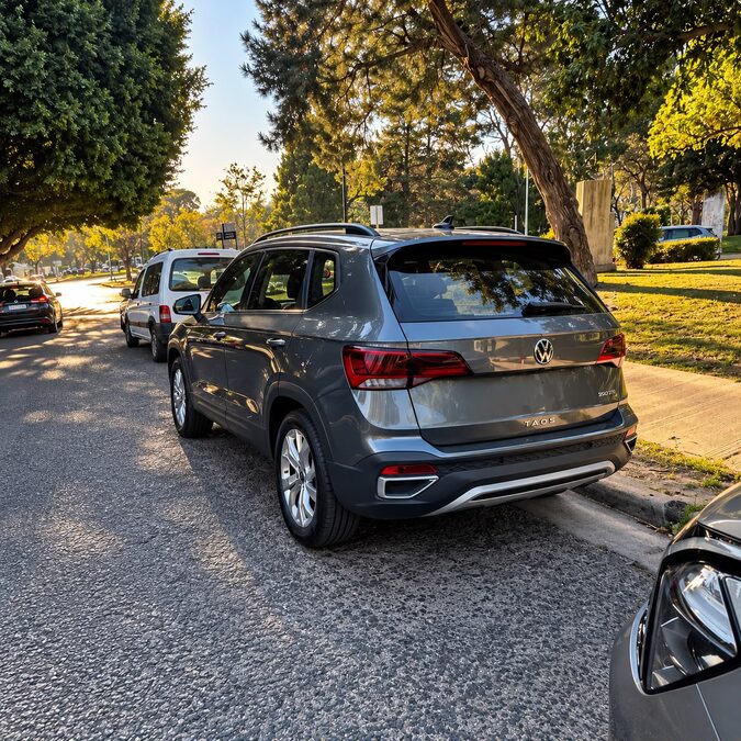 VOLKSWAGEN TAOS 250 TSI COMFORTLINE AT L/24 - AÑO 2.025