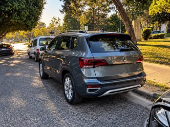 VOLKSWAGEN TAOS 250 TSI COMFORTLINE AT L/24 - AÑO 2.025