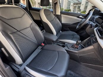 VOLKSWAGEN TAOS 250 TSI COMFORTLINE AT L/24 - AÑO 2.025