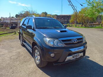 Toyota SW4 2006