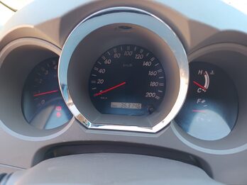 Toyota SW4 2006