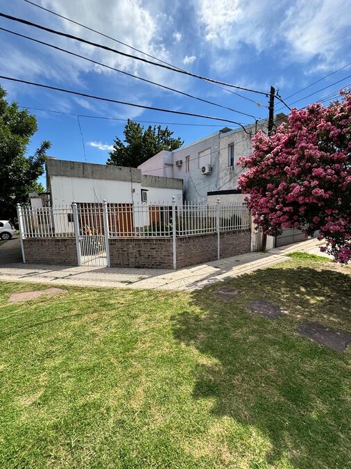 Casa en alquiler (Rodriguez Peña n° 640, ciudad de Paraná, E.R)