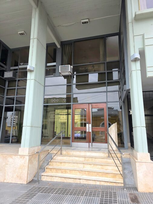 OFICINAS A MEDIA CUADRA PLAZA SAN MIGUEL