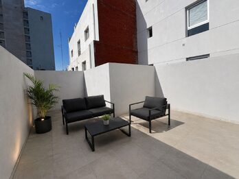 25 de mayo 613. Departamento en alquiler un dormitorio y patio seco