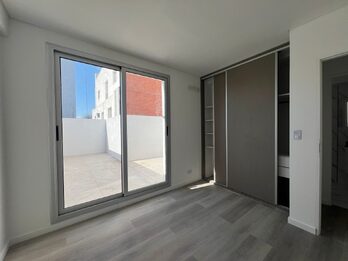 25 de mayo 613. Departamento en alquiler un dormitorio y patio seco
