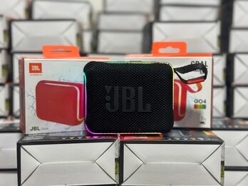 Combo de audio portátil, parlante inalámbrico, auriculares y cable USB-C
