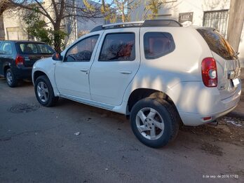 Duster Luxe 4X2  2.0 mod 2013