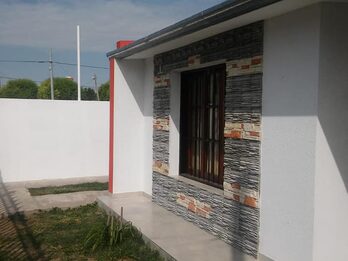 Casa 3 dormitorios brig lopez 1723