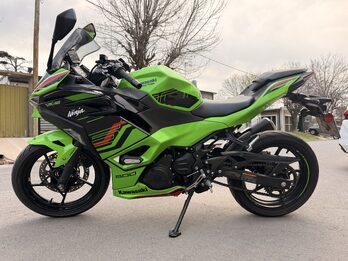 Kawasaki Ninja 500 SE. 2025. 27mil km