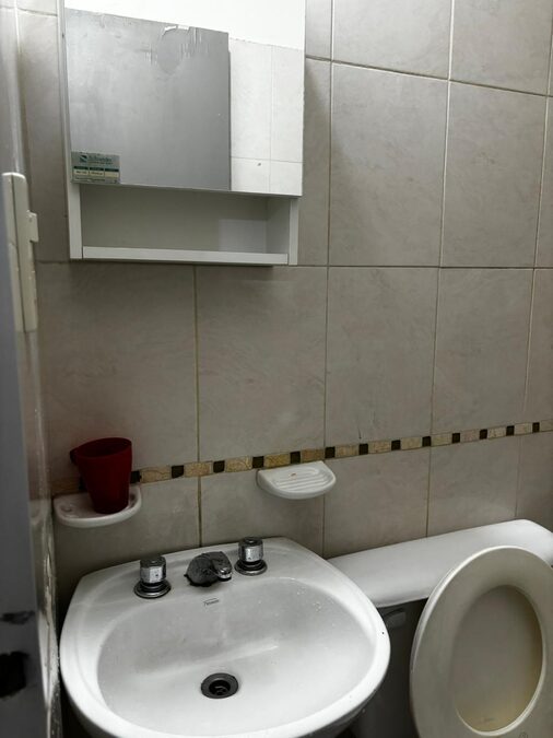 PARTICULAR ALQUILA, departamento de 1 Dormitorio, Planta Baja