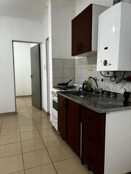 PARTICULAR ALQUILA, departamento de 1 Dormitorio, Planta Baja