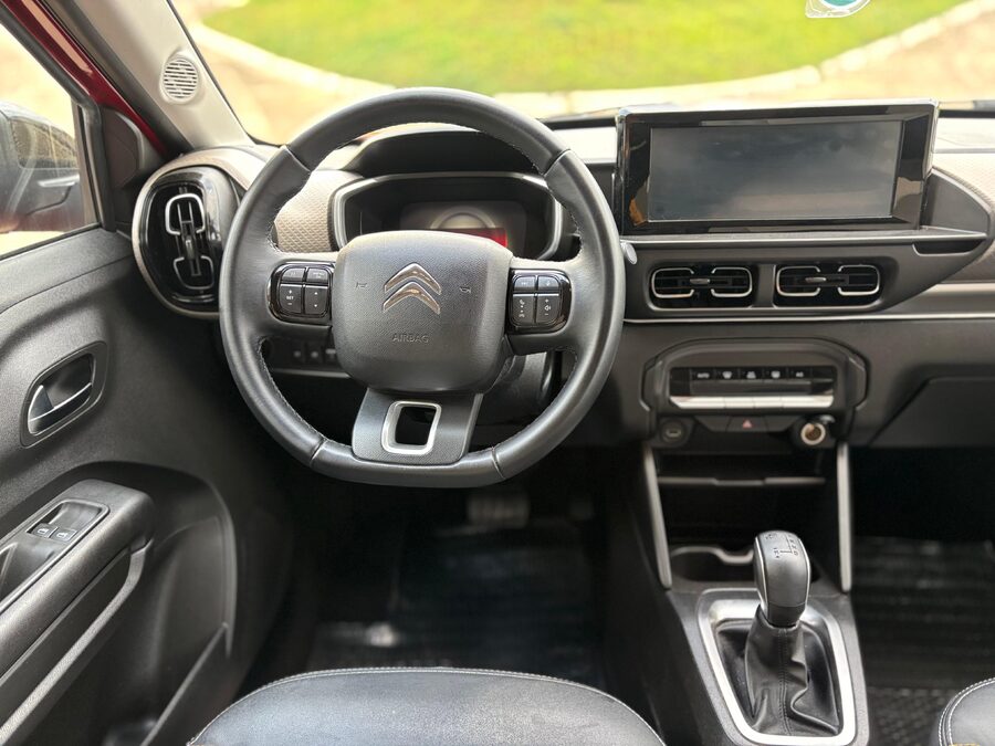 CITROEN BASALT 1.0 SHINE T200 BITONO CVT. Recibo vehículos.