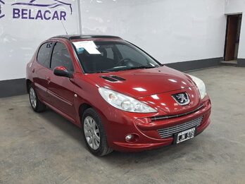 PEUGEOT 207 FELINE – 2012 – 174000 KM