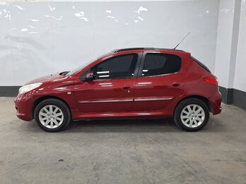 PEUGEOT 207 FELINE – 2012 – 174000 KM