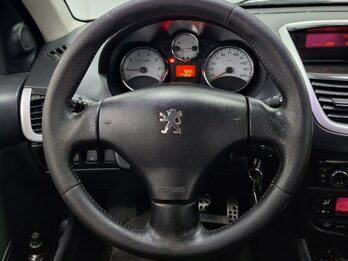 PEUGEOT 207 FELINE – 2012 – 174000 KM