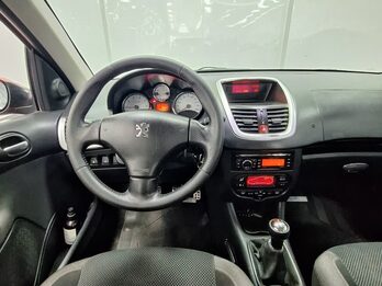 PEUGEOT 207 FELINE – 2012 – 174000 KM