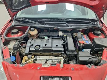 PEUGEOT 207 FELINE – 2012 – 174000 KM