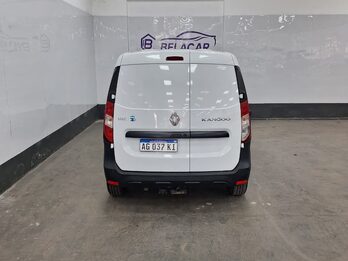 RENAULT KANGOO FURGÓN – 2023 – 26.000 KMS