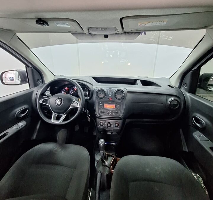 RENAULT KANGOO FURGÓN – 2023 – 26.000 KMS