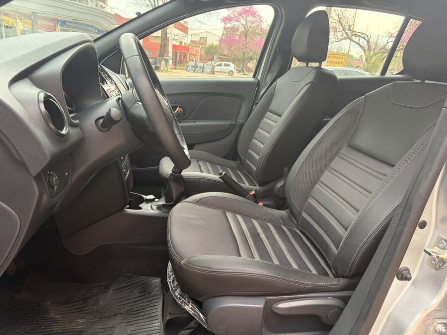 SANDERO 1.6 16V INTENS-2023