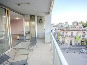 VENTA DE Departamento en la Peatonal — San Martín y La Paz