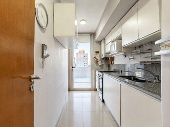 VENTA DE Departamento en la Peatonal — San Martín y La Paz