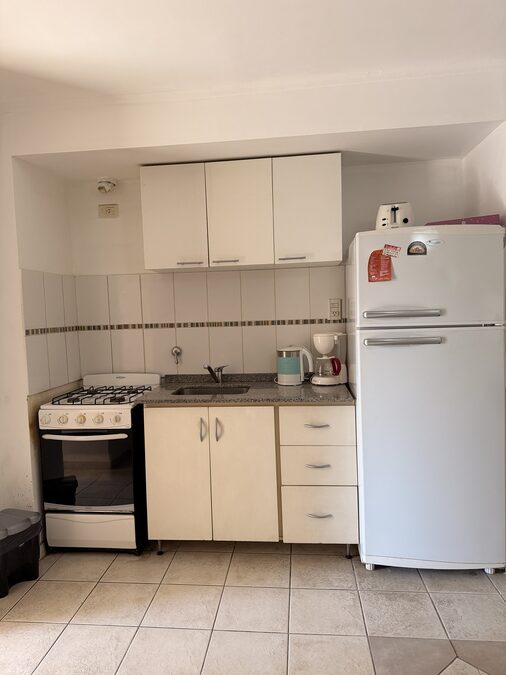 DEPARTAMENTO VENTA LA RIOJA AL 300
