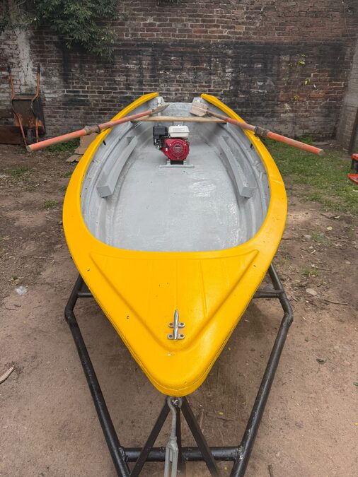 CANOA FIBRA 4Mts