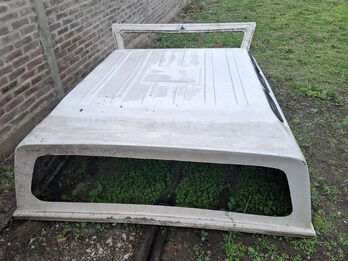 CÚPULA PARA CAMIONETA.  ESCUCHO OFERTA!!