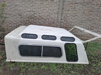 CÚPULA PARA CAMIONETA.  ESCUCHO OFERTA!!