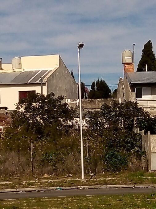 2  PROPIEDADES  VENDO,CON TERRENO ZONA EJERCITO Y GUITIERRES CERCA DEL CENTRO