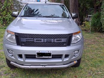 FORD RANGER XLT 2013