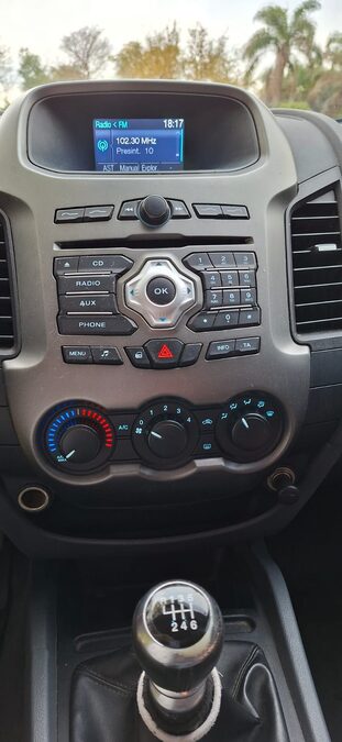 FORD RANGER XLT 2013