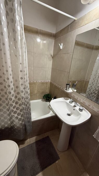 DUPLEX DE 2 DORMITORIOS  ZONA PROV UNIDAS Y DIV DE LOS ANDES. APTO CREDITO