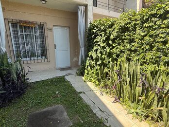 DUPLEX DE 2 DORMITORIOS  ZONA PROV UNIDAS Y DIV DE LOS ANDES. APTO CREDITO
