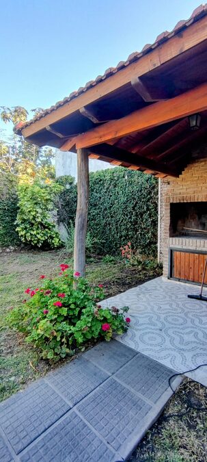 CASA ALQUILER JORGE NEWBERY PARANA