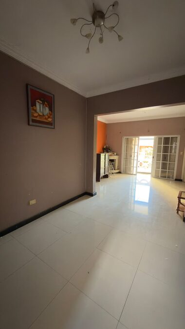 Casa en planta alta centricá