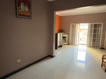 Casa en planta alta centricá