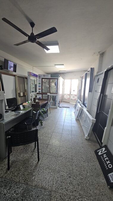 Local Comercial Av  Almafuerte