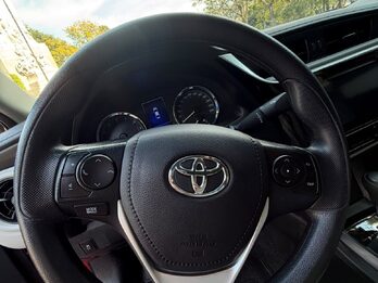VENDO COROLLA XEI 2019 AUTOMATICO