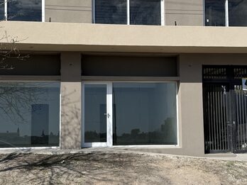 ALQUILER LOCAL COMERCIAL EN SAN BENITO A ESTRENAR