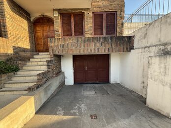 ALQUILER CASA 3 DORMITORIOS - GARAGE DOBLE | ZONA THOMPSON