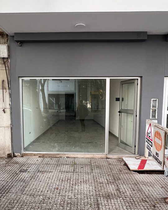 ALQUILER LOCAL COMERCIAL - ECHAGÜE E YRIGOYEN