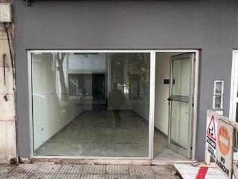 ALQUILER LOCAL COMERCIAL - ECHAGÜE E YRIGOYEN