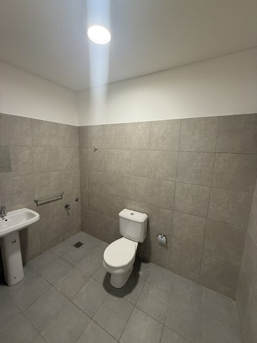 ALQUILER LOCAL COMERCIAL - ECHAGÜE E YRIGOYEN