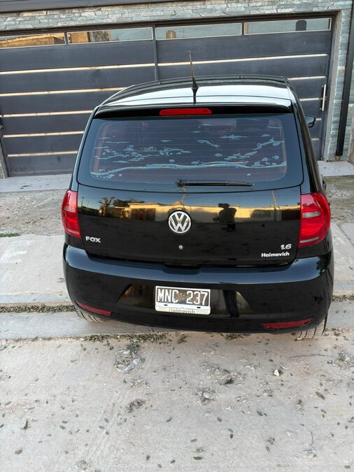 VENDO FOX 5 puertas año 2013