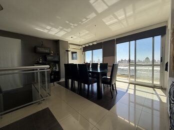 PENTHOUSE 3 DORMITORIOS CON COCHERA - CERVANTES Y SANTA FE