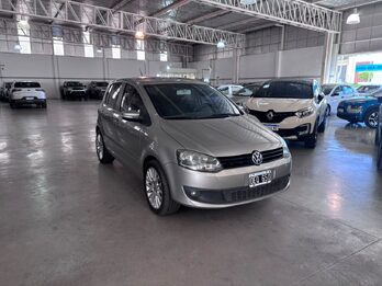 VOLKSWAGEN FOX 1.6 5P HIGHLINE I MOTION - AÑO 2015 - 129.226KM
