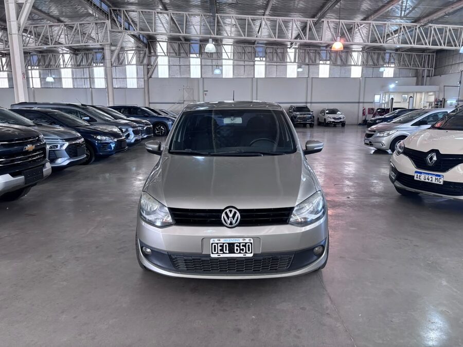 VOLKSWAGEN FOX 1.6 5P HIGHLINE I MOTION - AÑO 2015 - 129.226KM